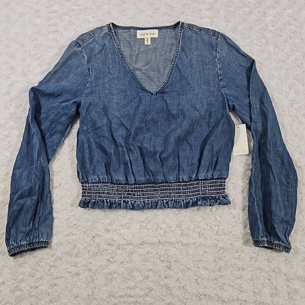 Cloth and stone by anthropologie Womens XS smocked waist blouse dark denim top